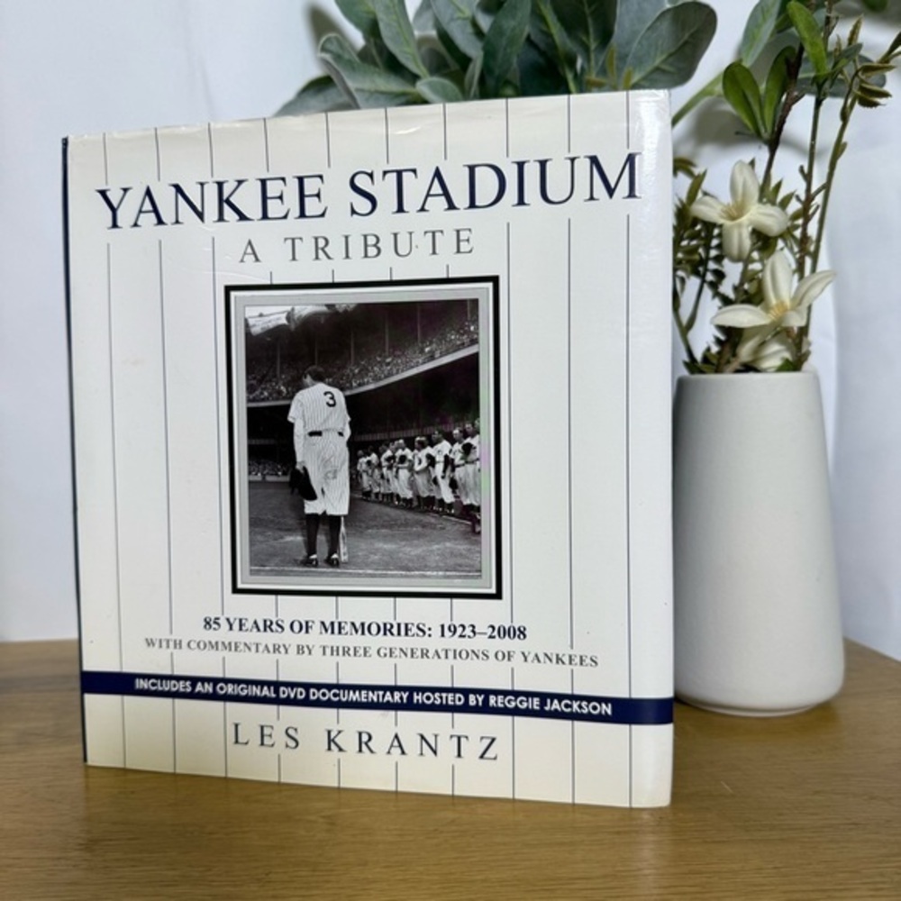 Book Yankee Stadium: A Tribute 85 Years of Memories: 1923-2008 Coffee table gift